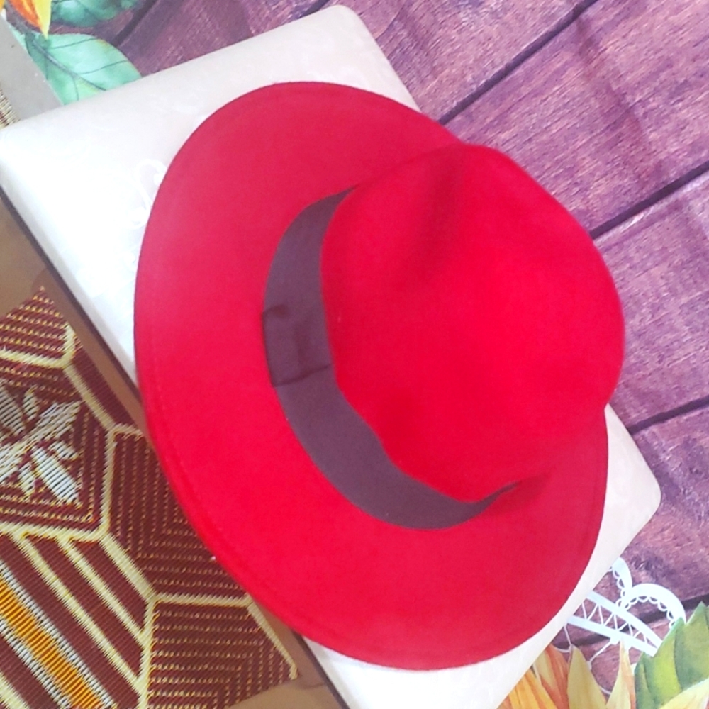 Women hat